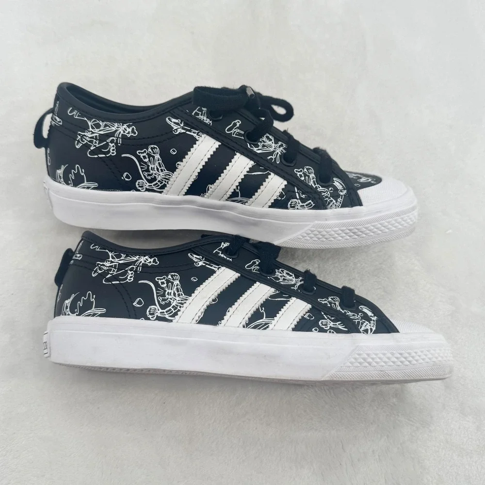 Adidas Nizza X Disney Sneakers Youth Size 2 Limited Edition Black & White Goofy